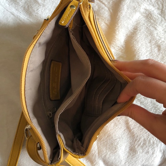 Mustard shoulder/crossbody purse Relic - Picture 3 of 5